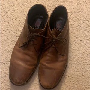 GBX | leather Upper Chukka boots in brown!